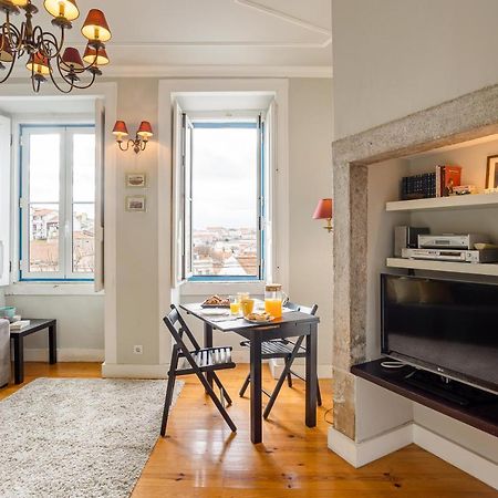 Bright Tailor Made Apartment By The Castle Lisboa Eksteriør billede