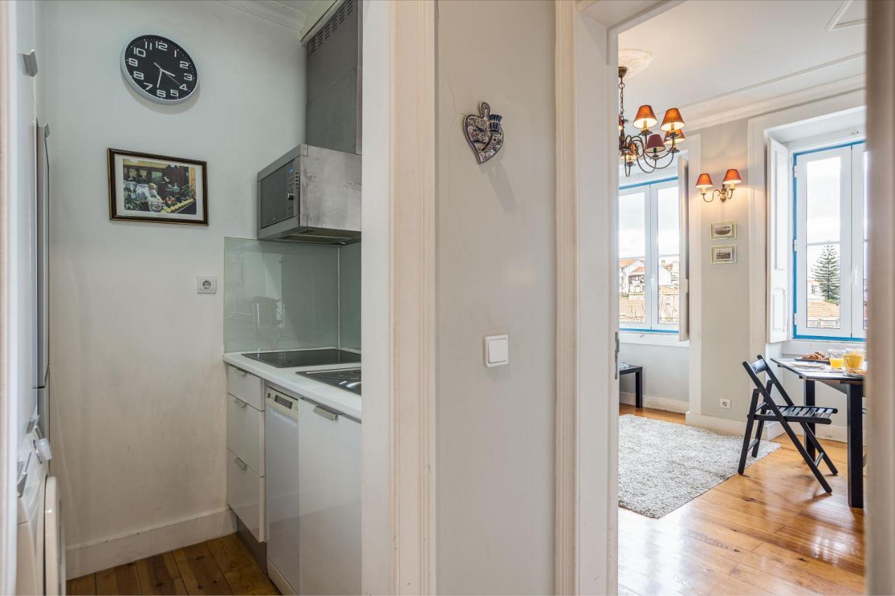 Bright Tailor Made Apartment By The Castle Lisboa Eksteriør billede