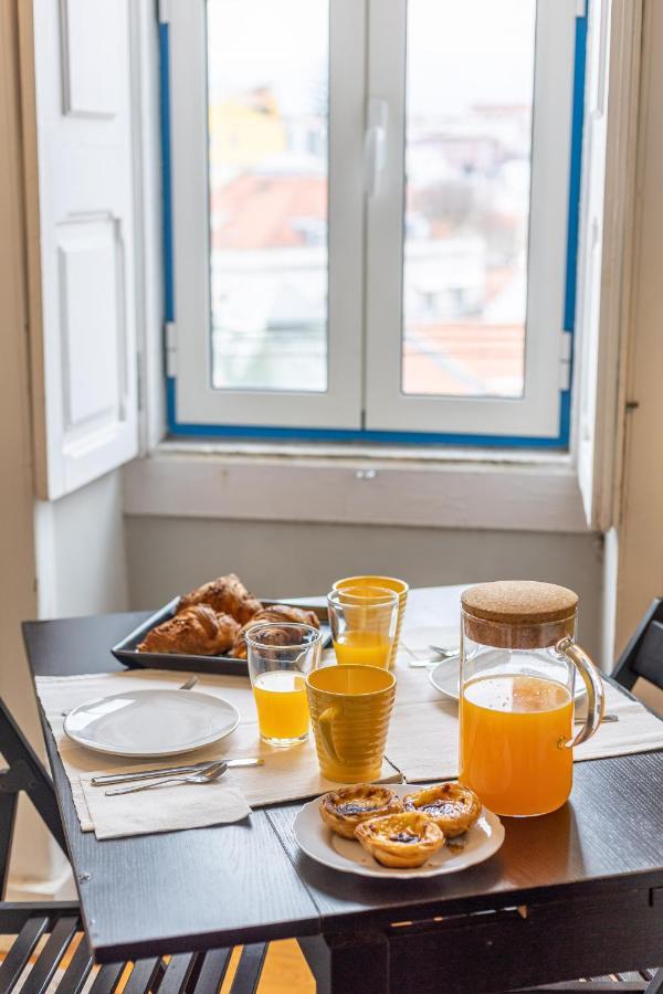 Bright Tailor Made Apartment By The Castle Lisboa Eksteriør billede